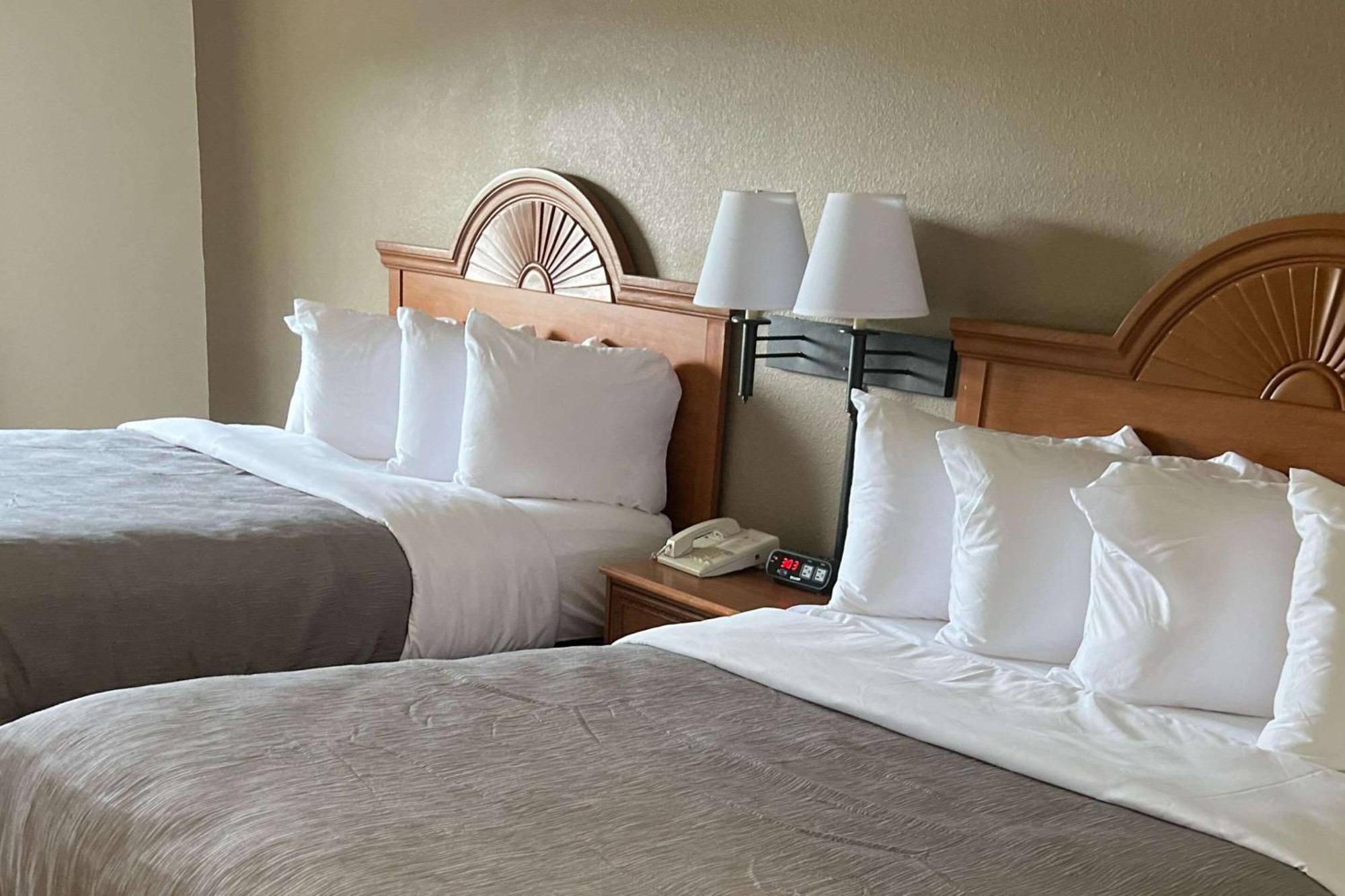 Quality Inn Huntington Exteriér fotografie